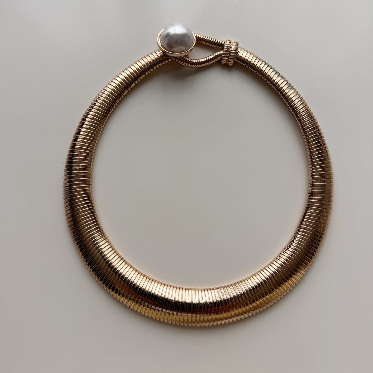TUBULAR LINK PEARL NECKLACE