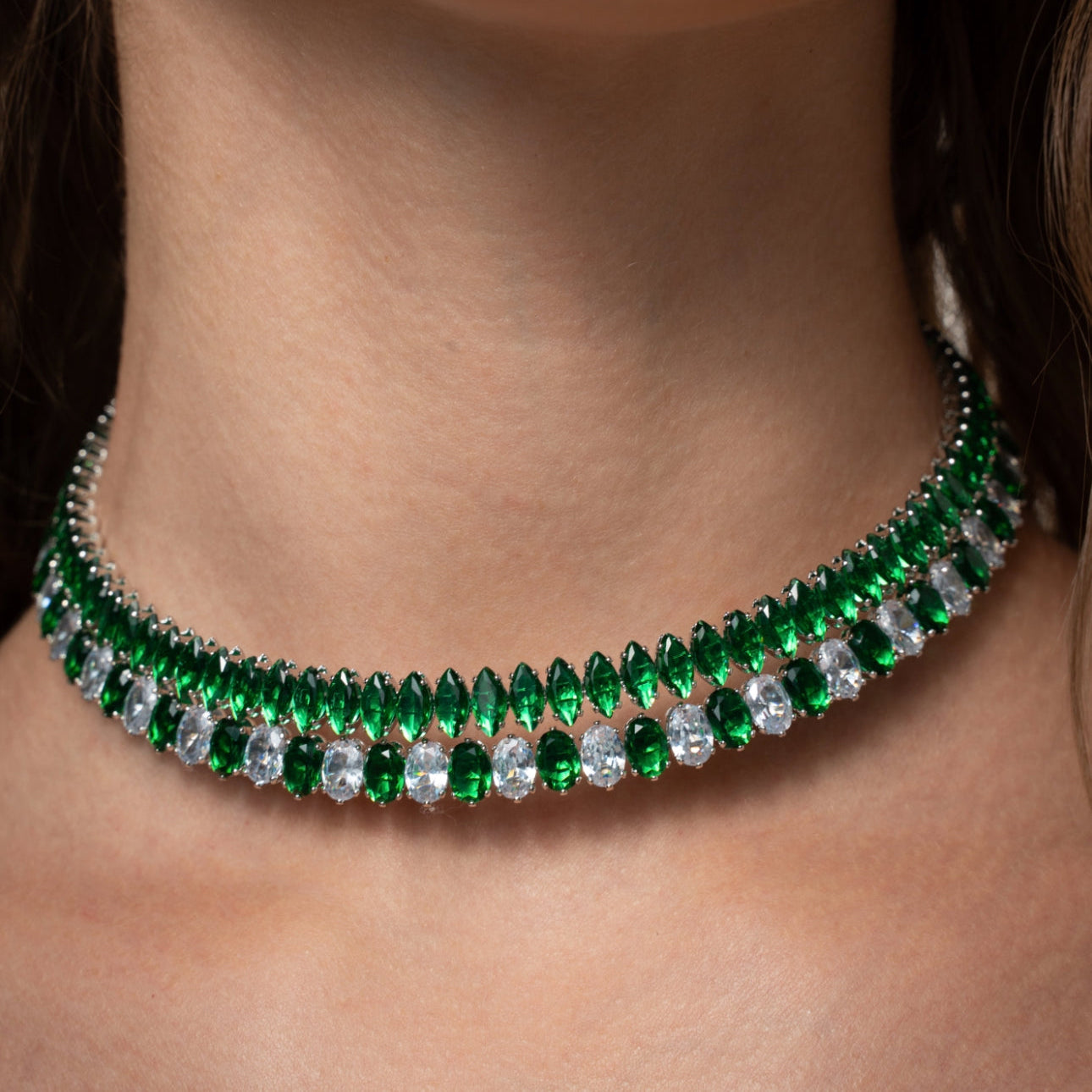 ICONIC CHOKER EMERALD