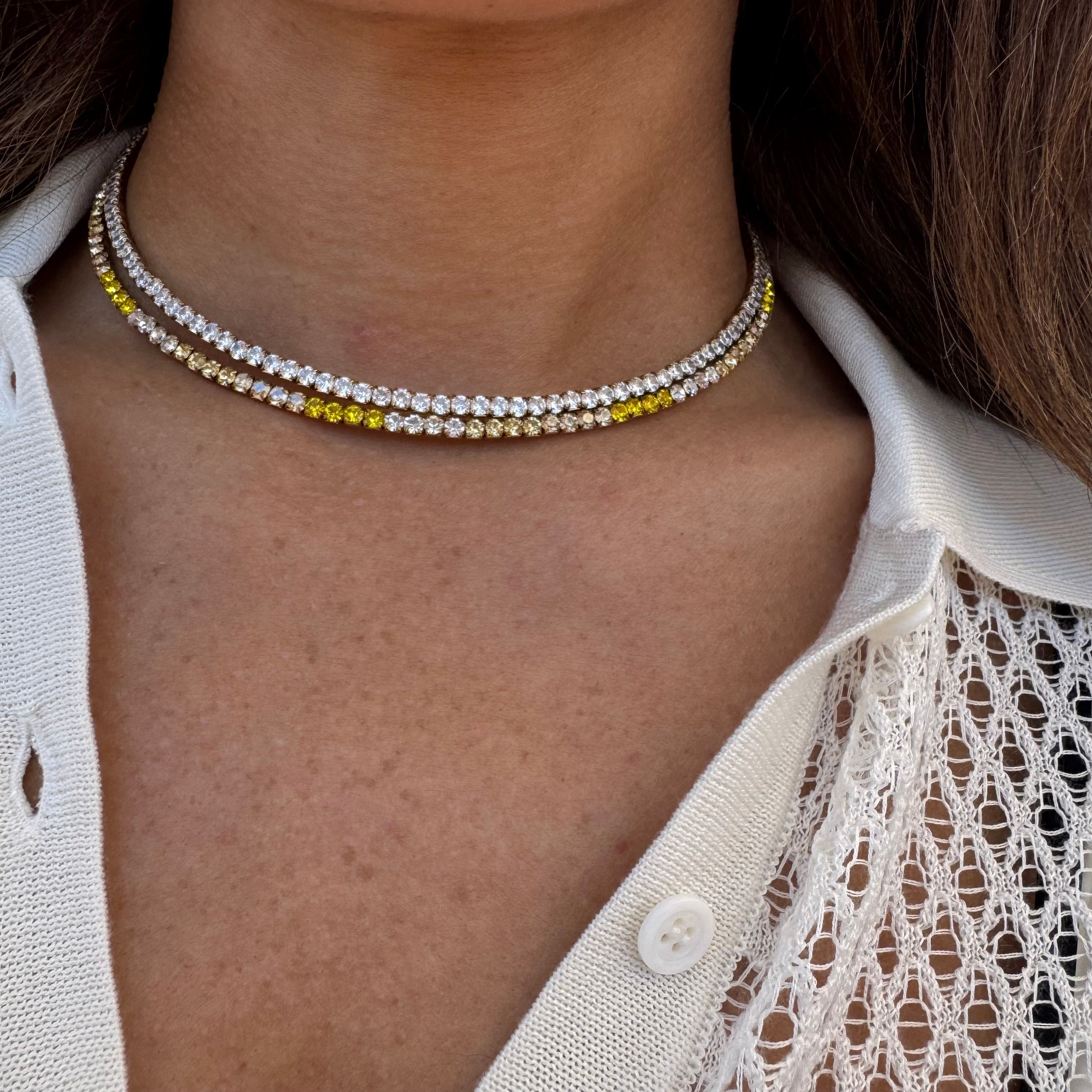 INNER LIGHT CHOKER SILVER CHAMPAGNE