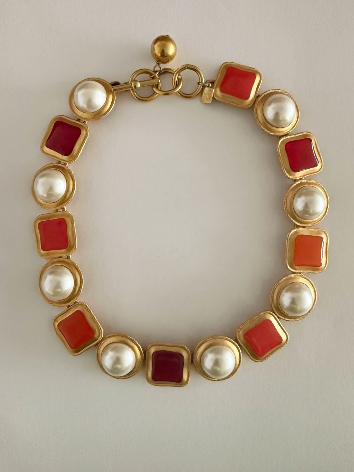 CORAL RIVIERA NECKLACE