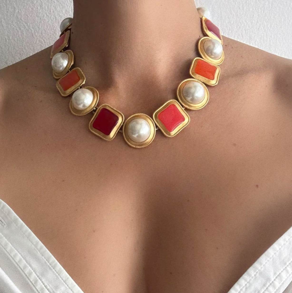 CORAL RIVIERA NECKLACE