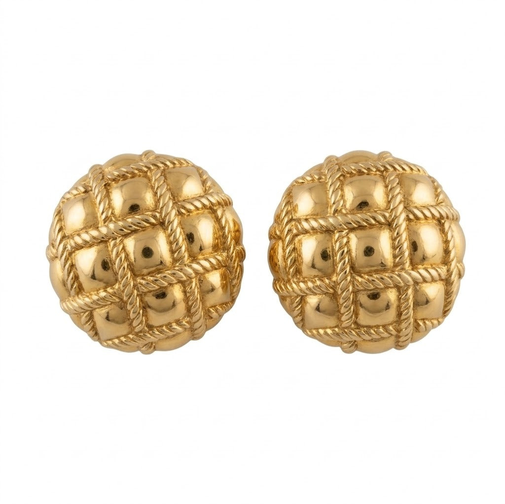 STAPLE CHIC CLIP-ONS