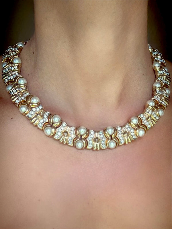 ELEGANCE OF THE ERA NECKLACE