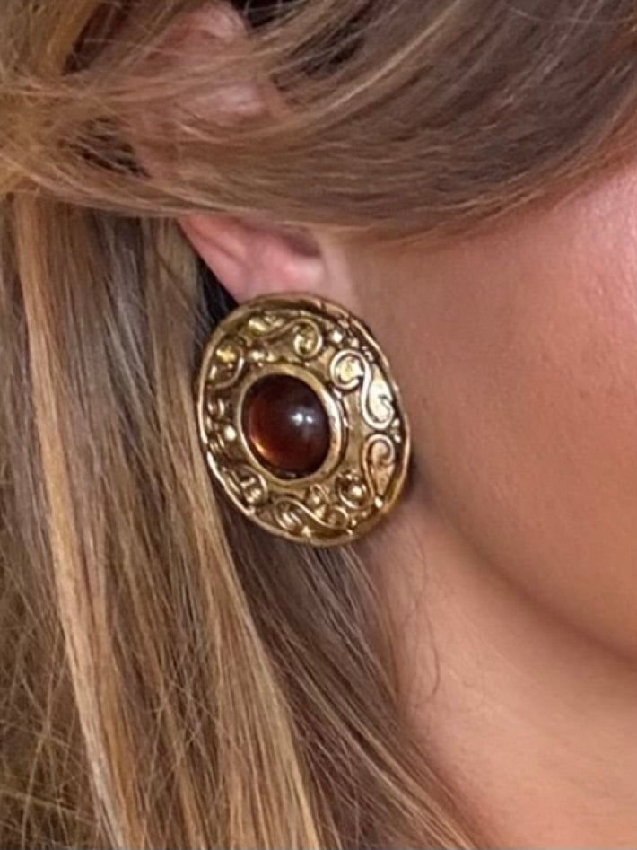 ORNATE AMBER CLIP-ONS