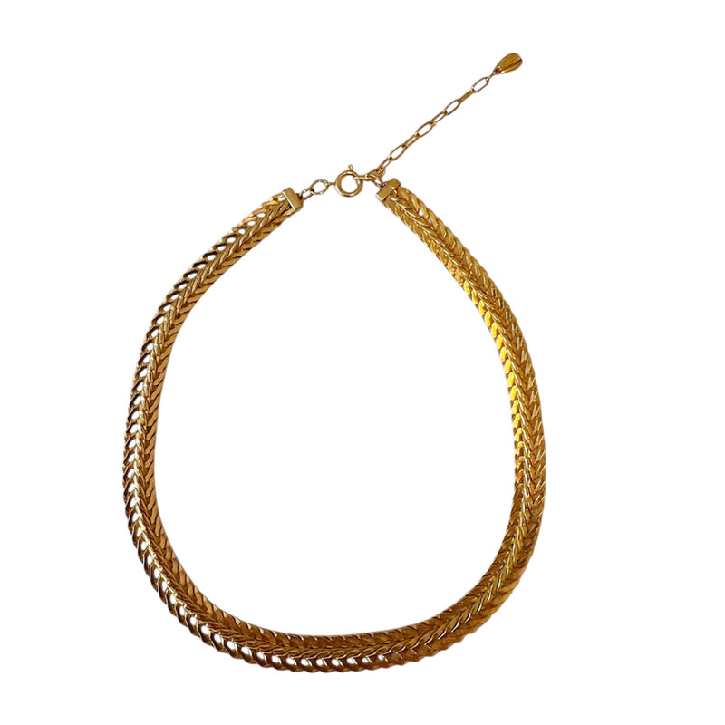 REGAL NECKLACE