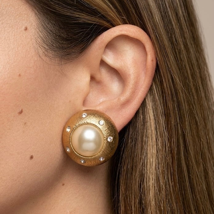 PEARL HALO CLIP-ONS