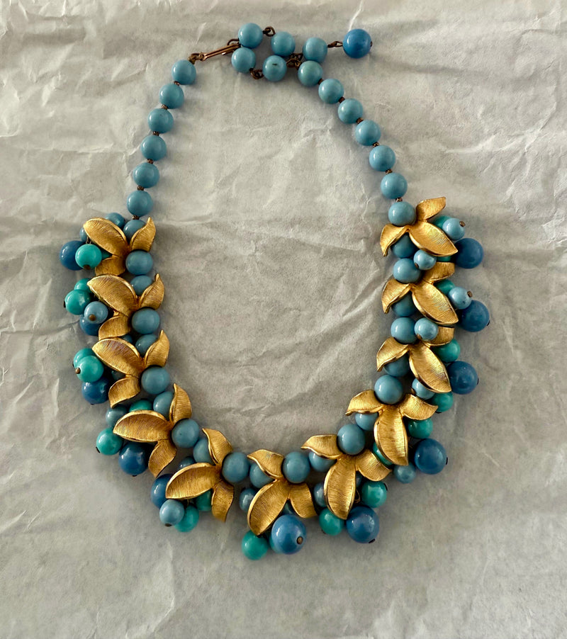 AQUA BLOSSOM NECKLACE