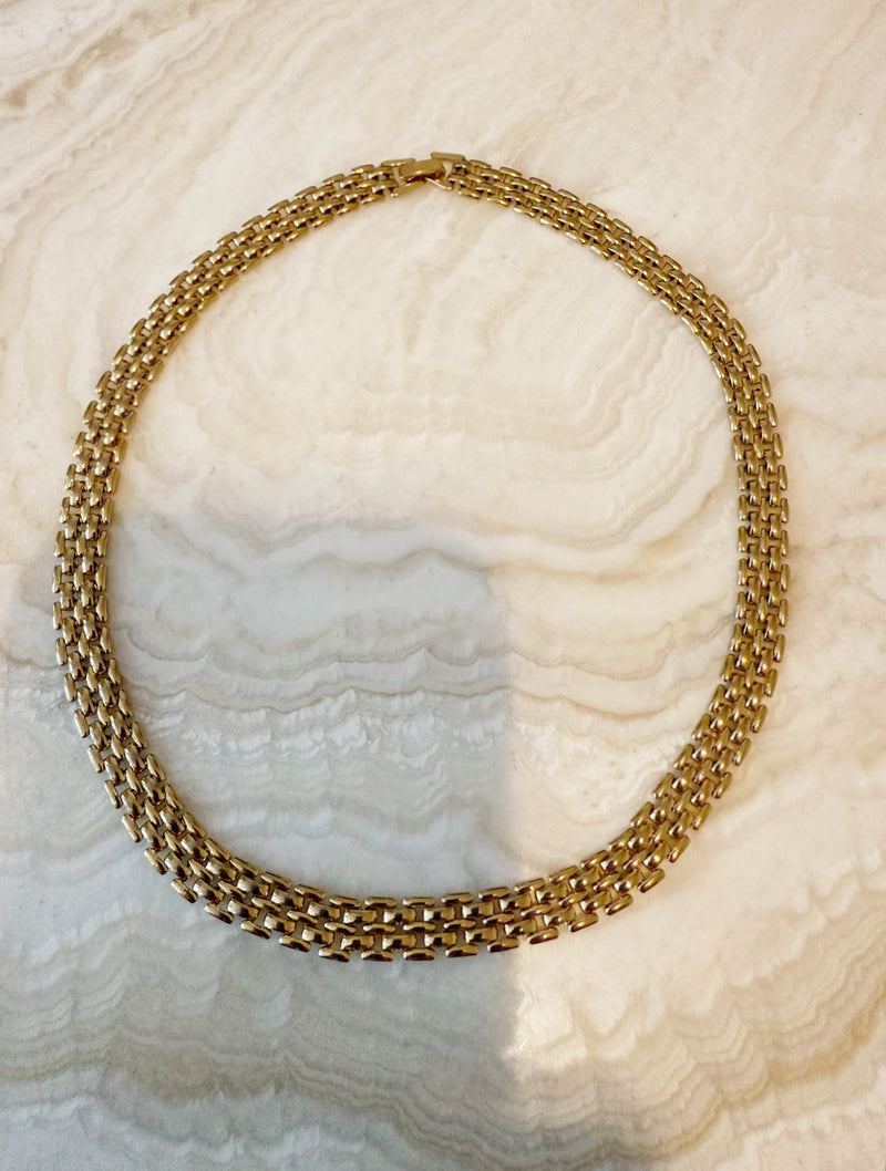 CLASSIC CHARM NECKLACE