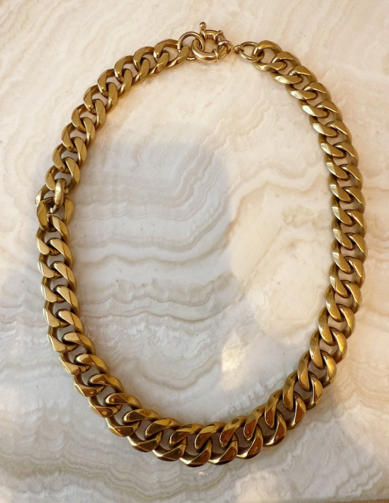 THICK CHAIN NECKLACE