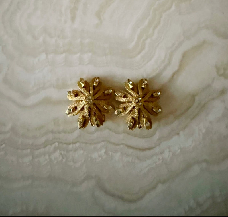 WOVEN FLOWER EARRINGS