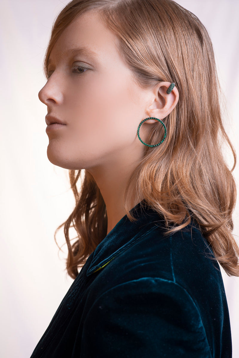 HIT EARCUFF SILVER AND GREEN