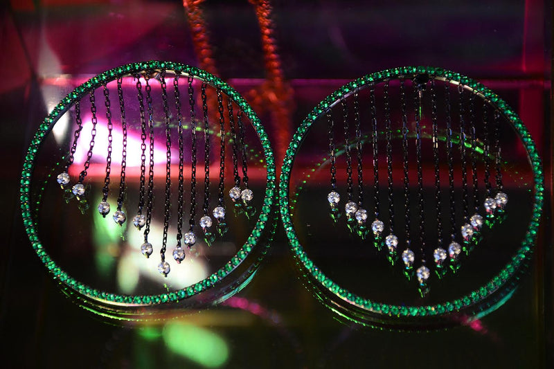 ROUND HITS EARRINGS GREEN AND WHITE